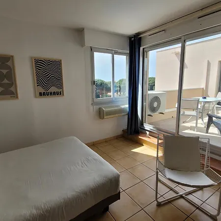 Piscine & Soleil A Hyeres - T3 Spacieux Avec Clim & Exterieurs * Hyères