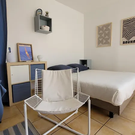 Piscine&soleil à - T3 Spacieux Avec Clim&extérieurs * Hyères