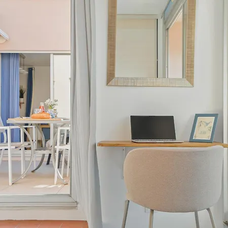 Apartamento Piscine&soleil à - T3 Spacieux Avec Clim&extérieurs *