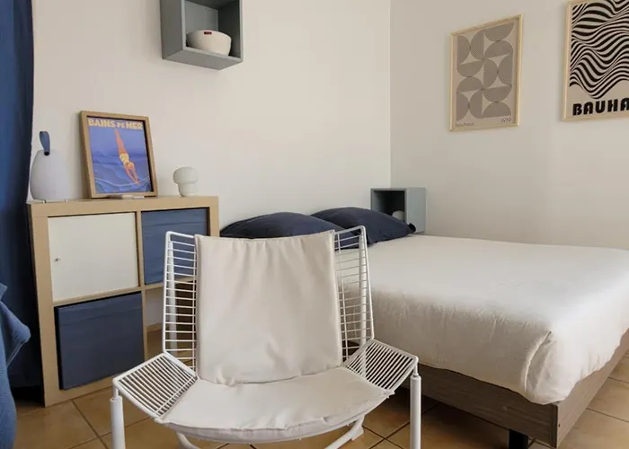 Piscine & Soleil A - T3 Spacieux Avec Clim & Exterieurs * Ιέρ