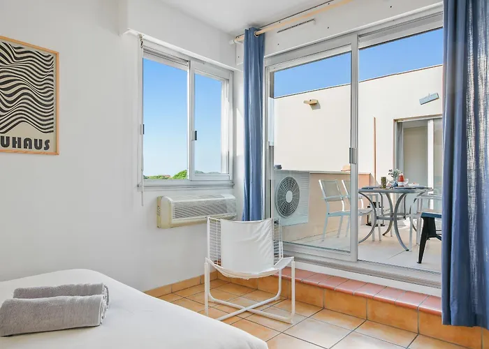 Piscine & Soleil A - T3 Spacieux Avec Clim & Exterieurs